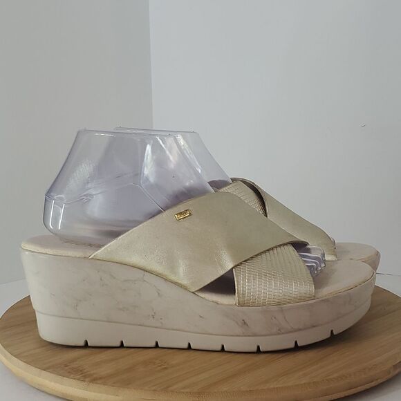 Flexi Belanova Women's Gold Leather Slip-On Wedge Sandals Size 9.5 - Picture 1 of 10